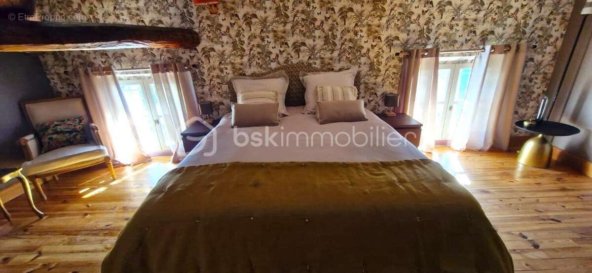 Maison à LIGNAN-SUR-ORB