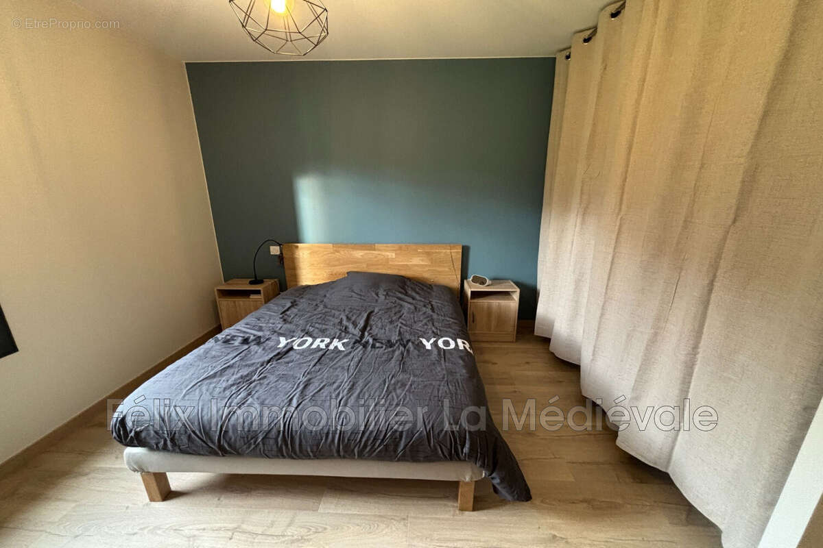 Maison à CARSAC-AILLAC