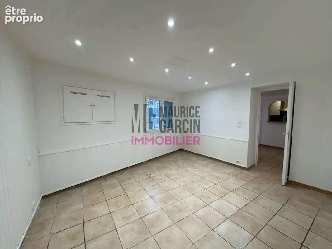 Appartement 144 m² à vendre à Jonquieres (84150) - photo 7