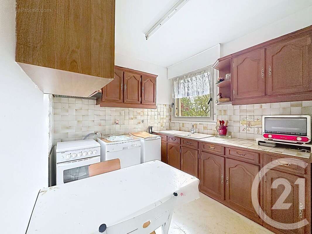 Photo 9 - Appartement à CHOISY-LE-ROI