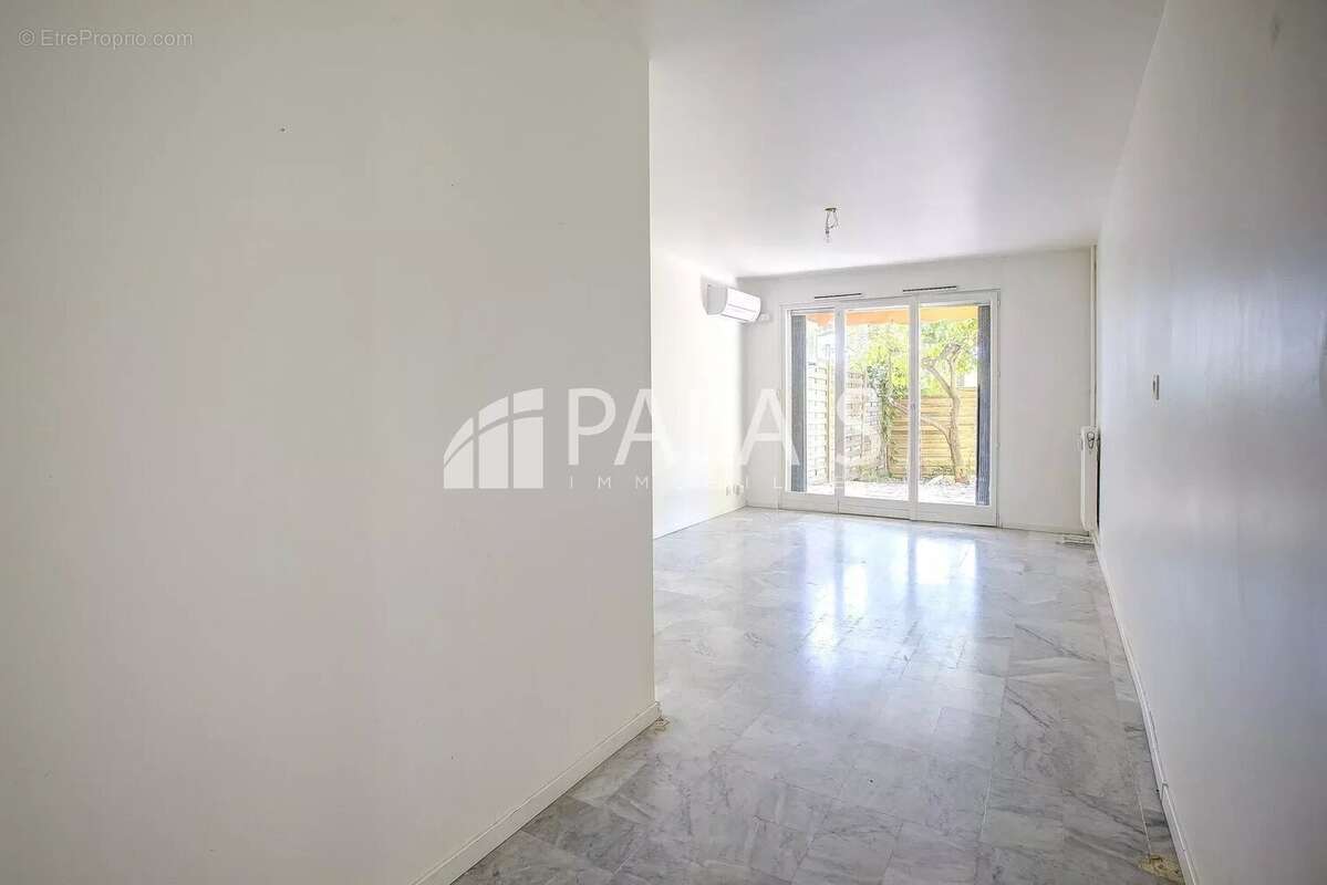 3P RDJ plein sud au pied des commerces - photo 6