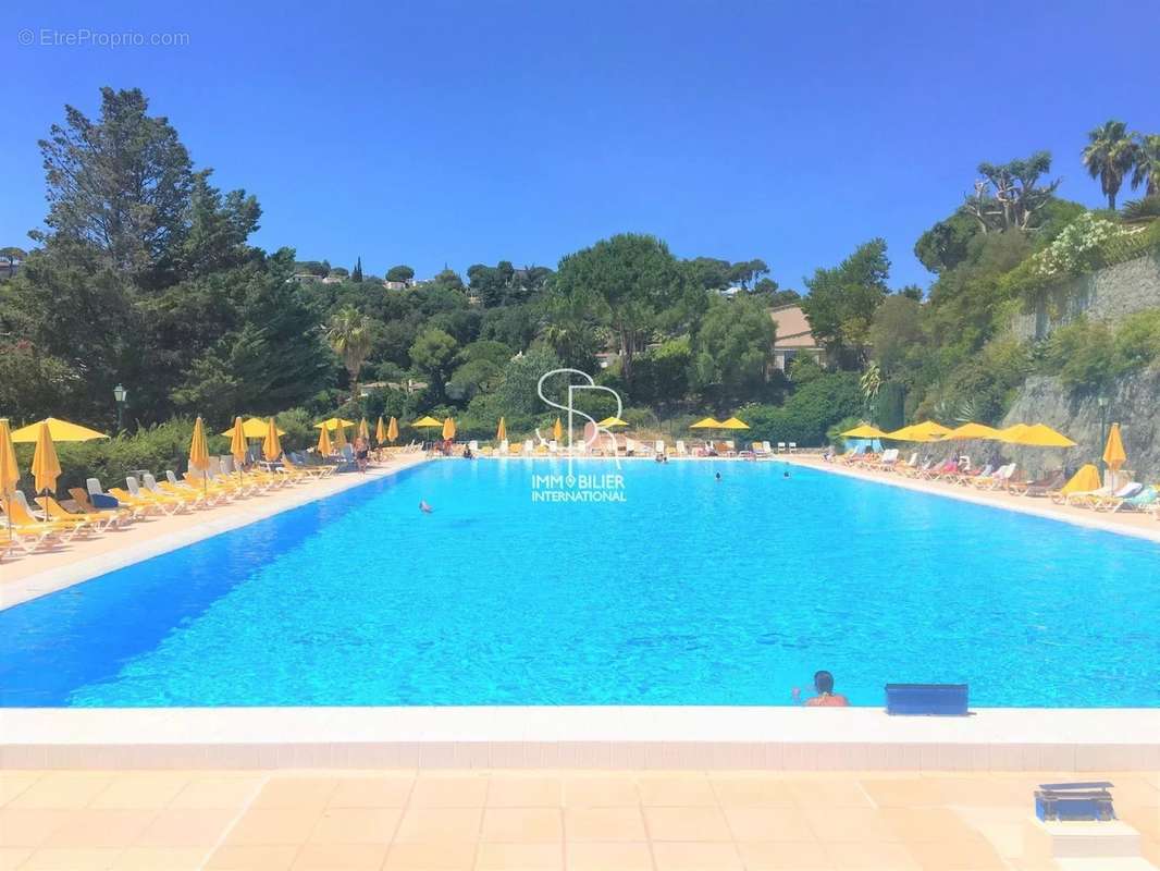 Maison à VILLENEUVE-LOUBET