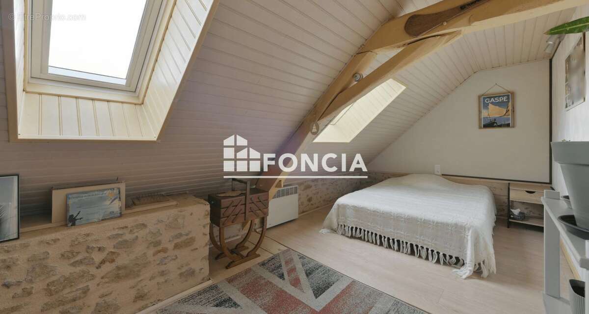 Maison à CONGE-SUR-ORNE