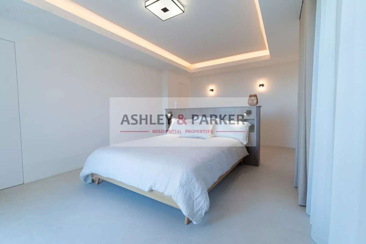 Maison à ROQUEBRUNE-CAP-MARTIN