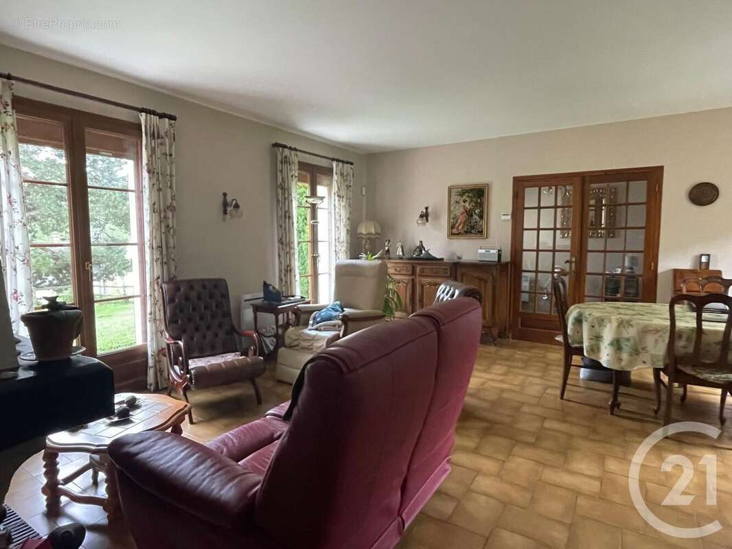 Photo 4 - Maison à BERNEUIL-EN-BRAY