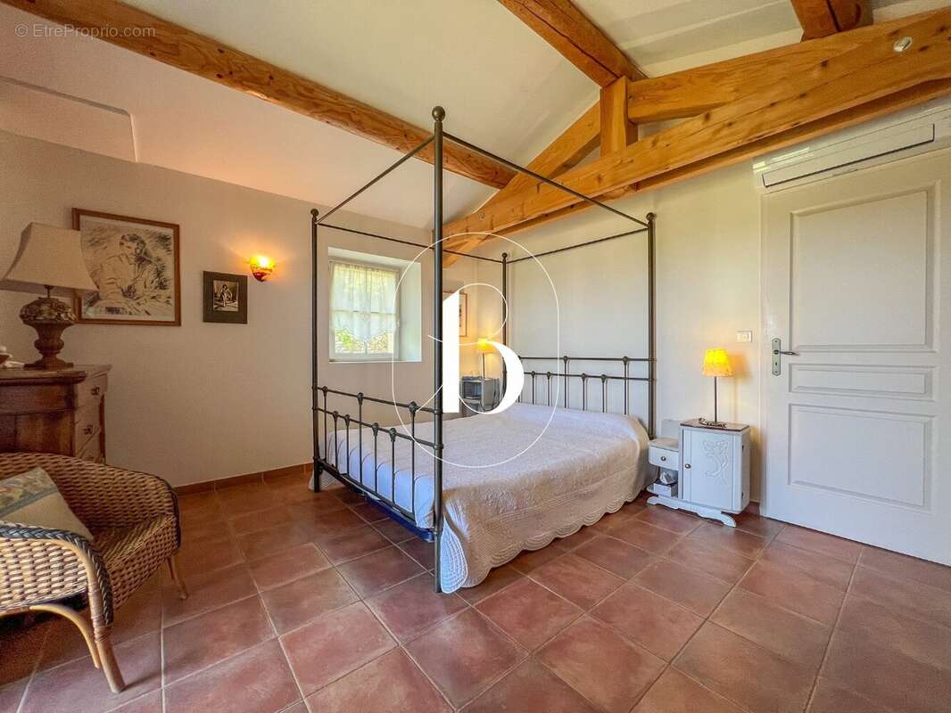 Maison à GOUDARGUES