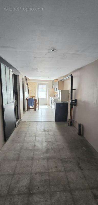 Immeuble à vendre 7 pièces CHATEAUPONSAC (87) - photo 11