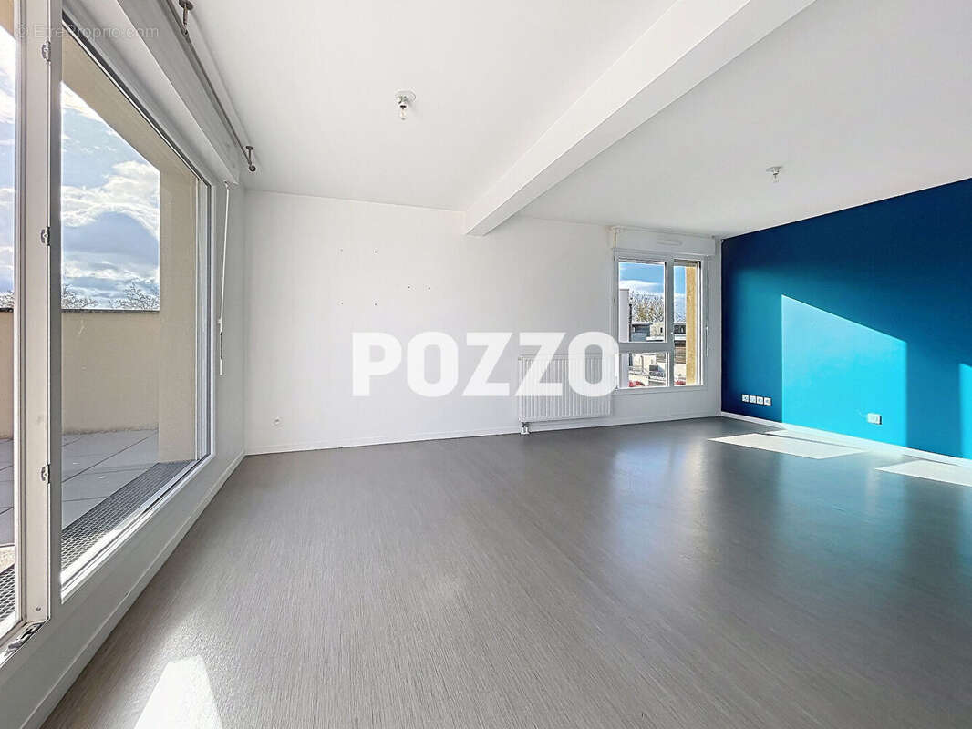 Appartement à COLOMBELLES