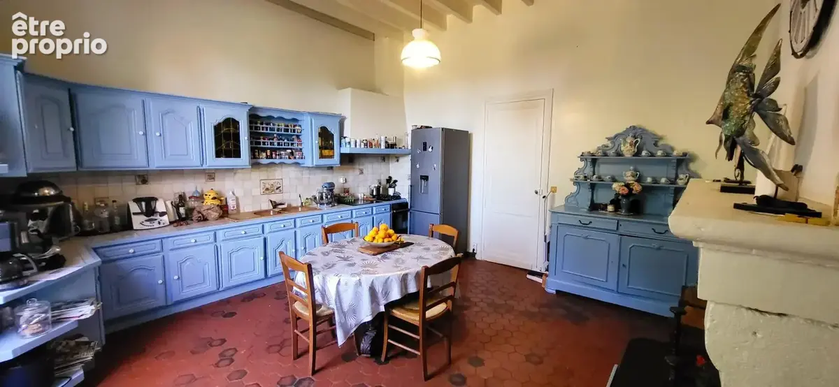 cuisine avec cheminée