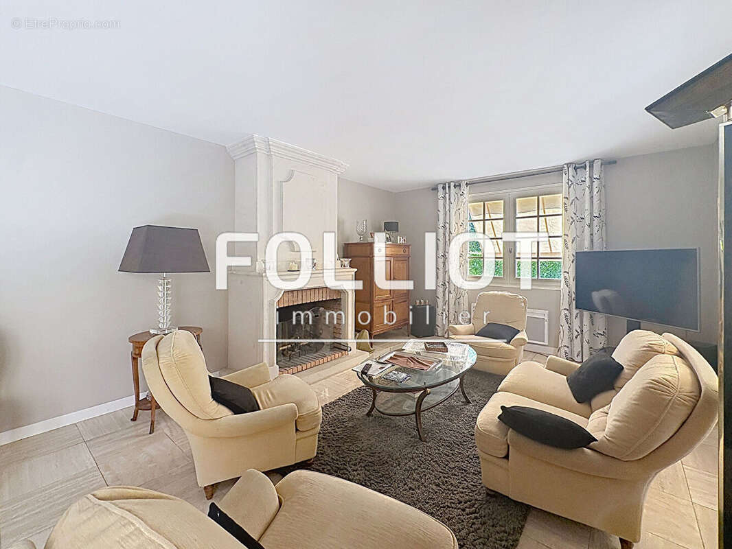Maison 7 pièces à vendre à Saint Planchers - photo 7
