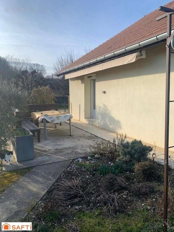 Maison 88 m² à Brens  - photo 5