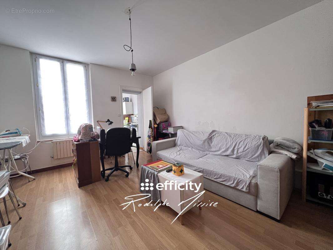 Appartement 163 m² à Niort  - photo 10