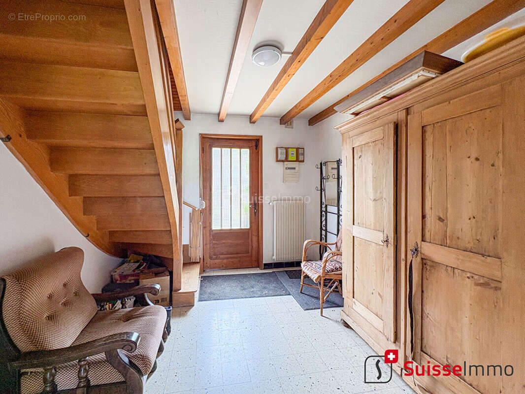 Maison 6 pièces - 144 m² - Montperreux proximité Lac - photo 11