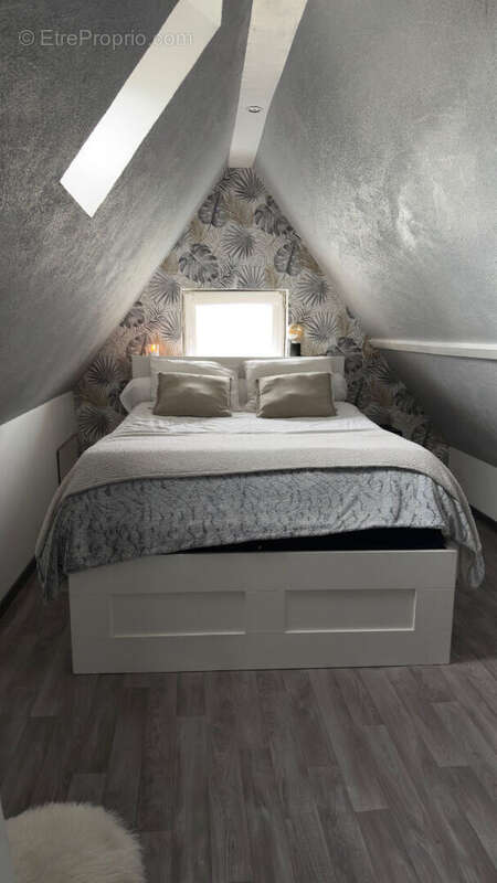 Maison à SAINT-JEAN-DU-CARDONNAY