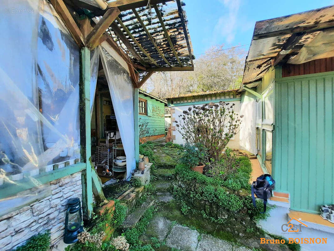 Maison à ROCHECORBON