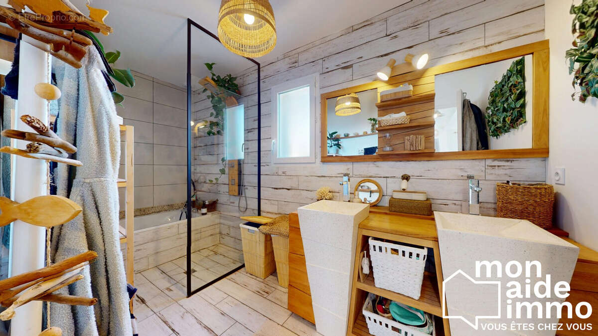 Maison à CARIGNAN-DE-BORDEAUX