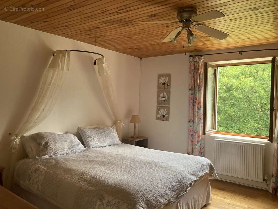 Maison à ABJAT-SUR-BANDIAT