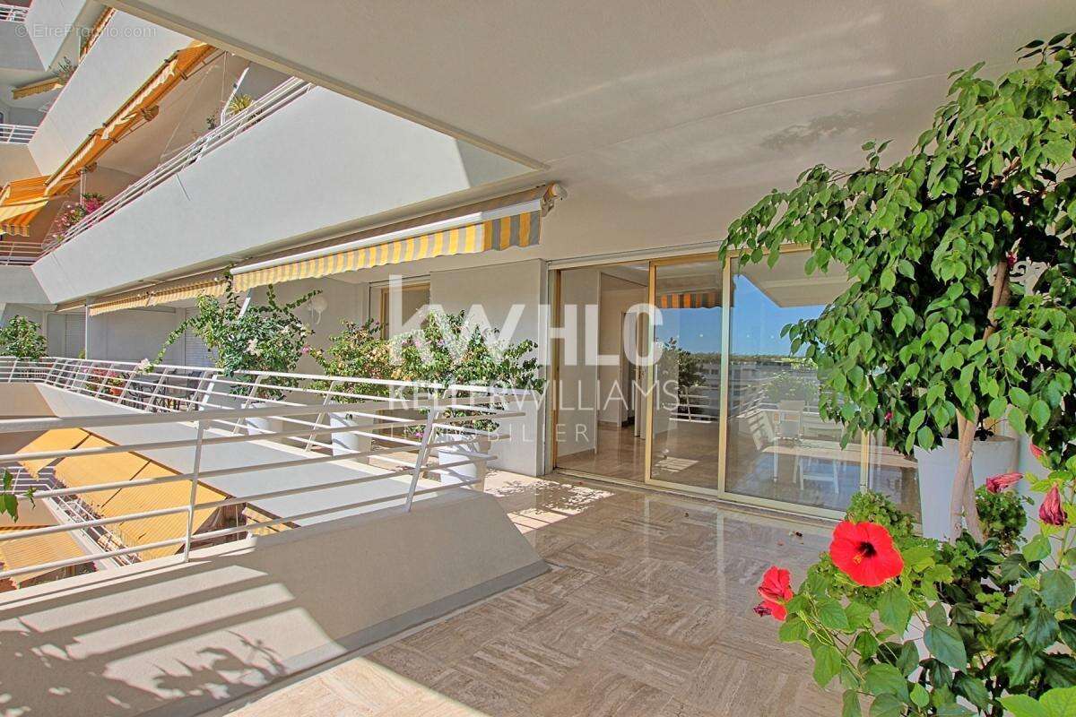 Appartement à CANNES