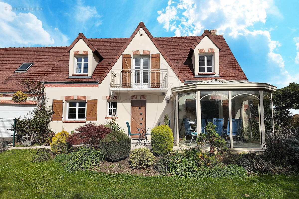 Maison à SAINT-DENIS-EN-VAL