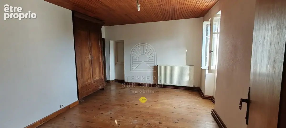 Maison de village à rénover  96 m2 - Urgons - photo 2