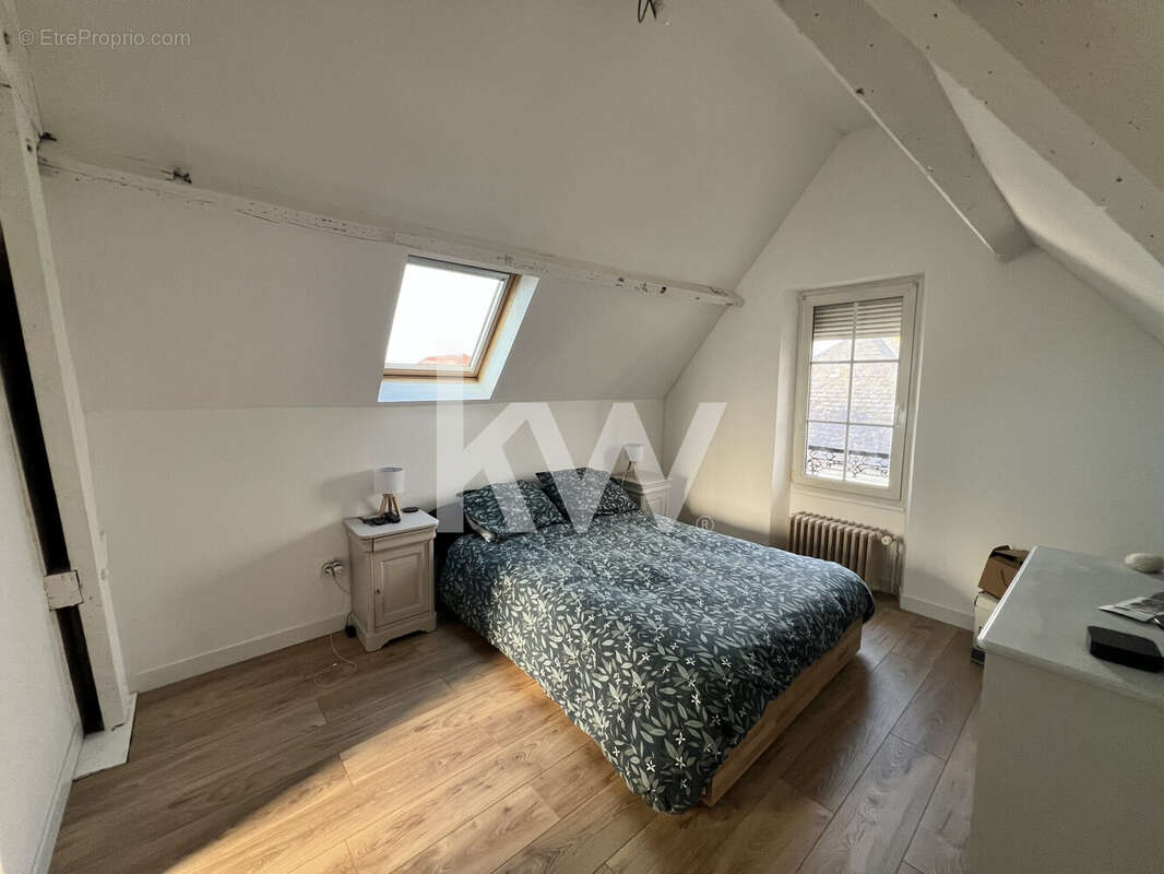 Appartement à FLEURY-LES-AUBRAIS