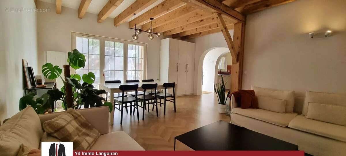 Appartement à LESTIAC-SUR-GARONNE