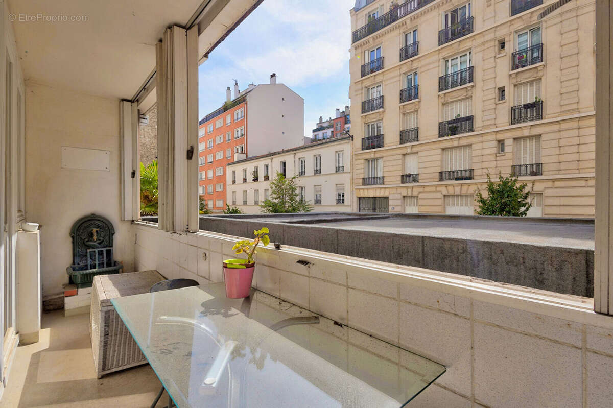 Appartement Paris 3 pièce(s) 66 m2 - photo 8