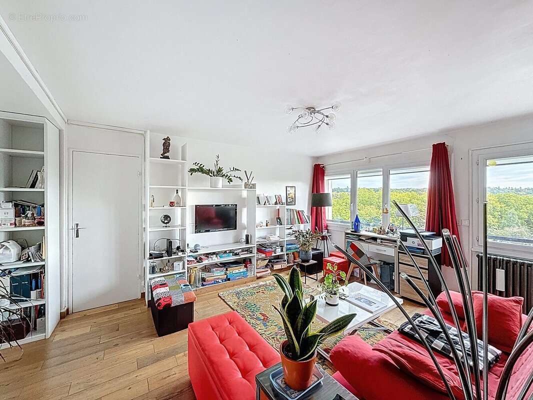 Appartement à MAISONS-ALFORT