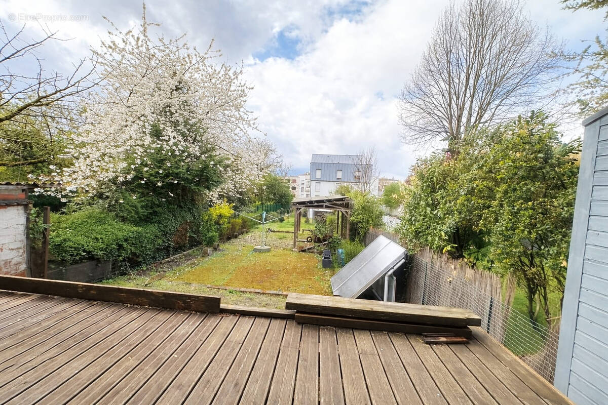 Maison à CHAMPIGNY-SUR-MARNE