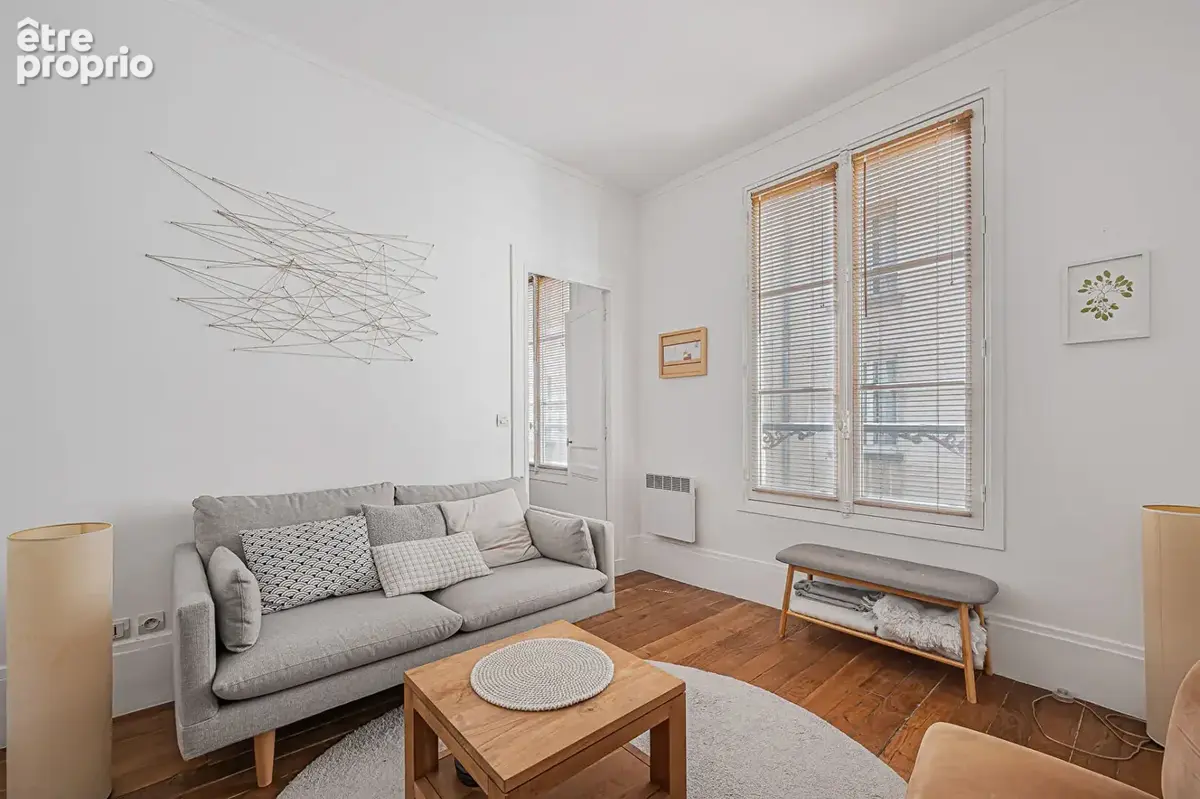 Appartement Paris 2 pièce(s) 32 m2 Montorgueil - photo 1
