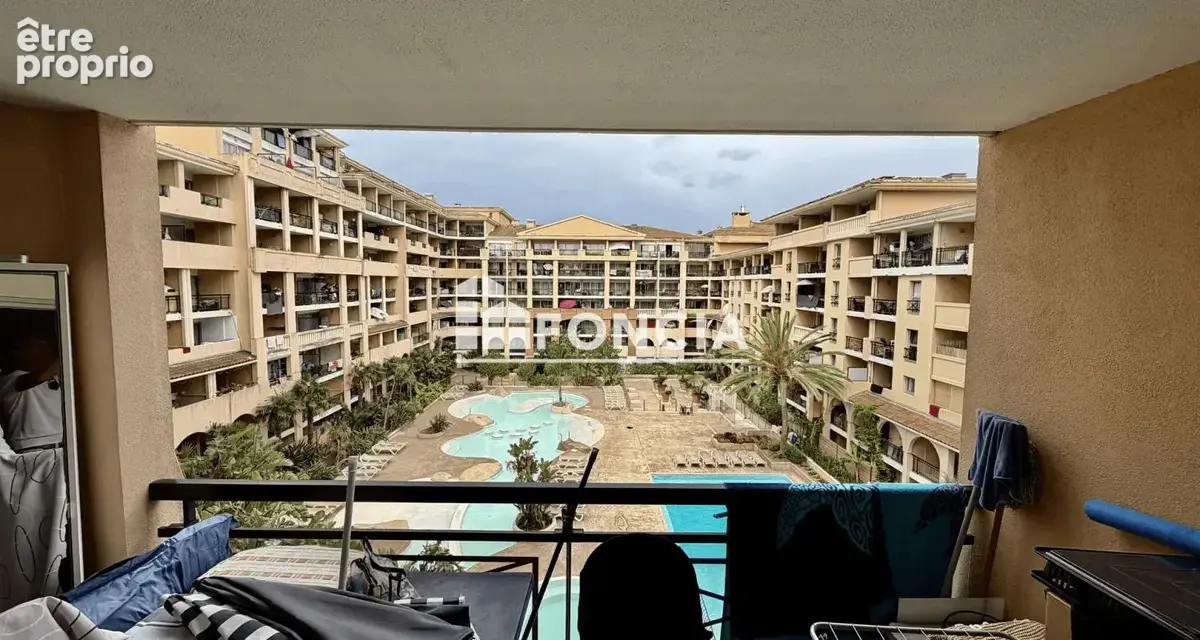 À Cannes La Bocca, entre mer et commerces, T2 loué avec terrasse, idéal investisseur - photo 2