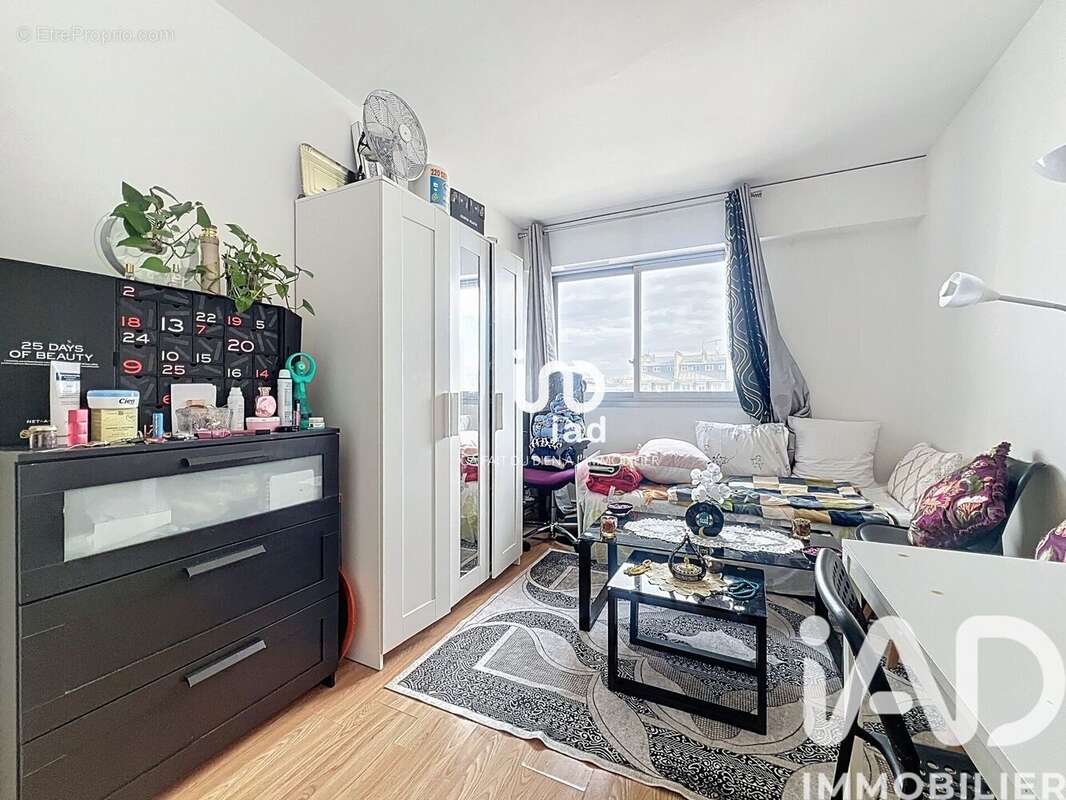 Photo 3 - Appartement à PARIS-16E