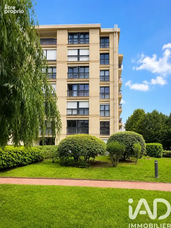 Photo 1 - Appartement à RUEIL-MALMAISON