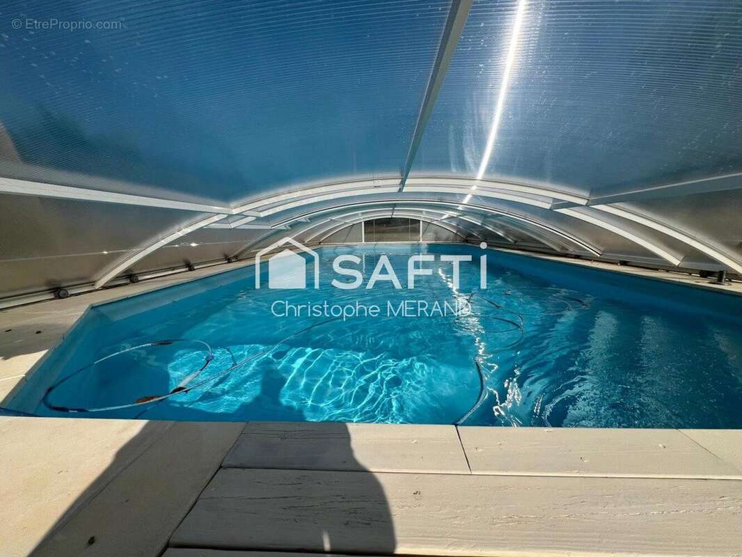 Photo 2 - Maison à PORT-DE-PILES