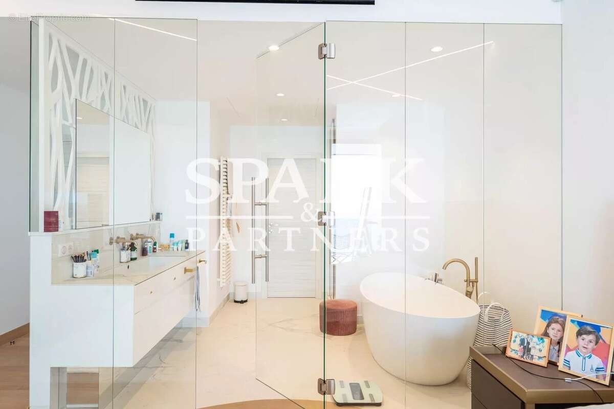 Maison à ROQUEBRUNE-CAP-MARTIN