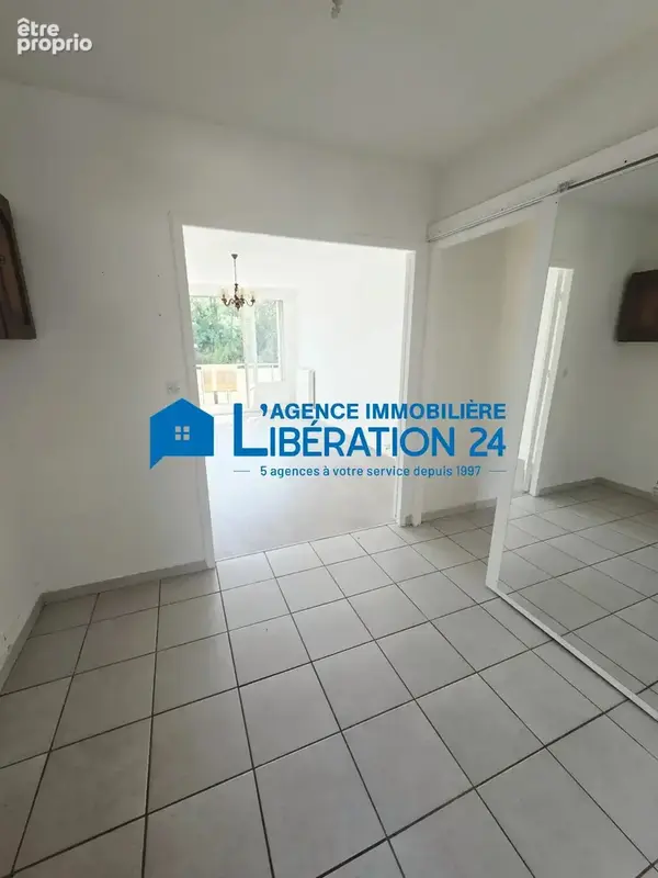 appartement T3  79m²  balcon - photo 8