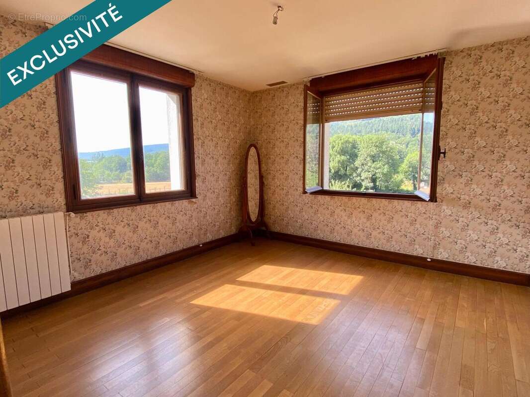 Maison 184 m² à Saint-Amans-Soult  - photo 8