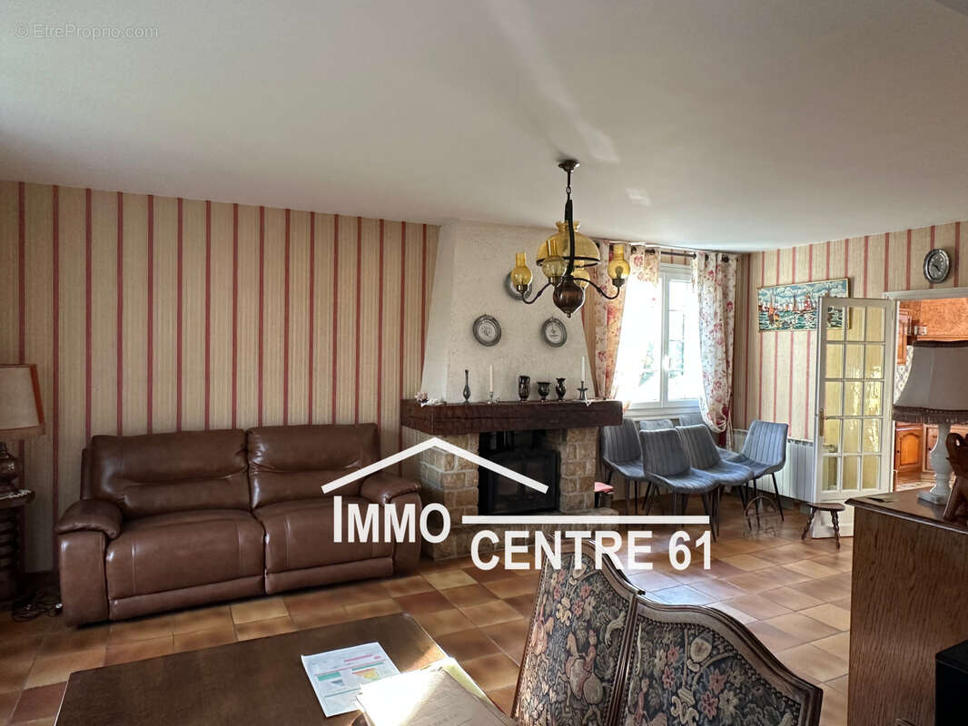 Maison à LA FERTE-MACE