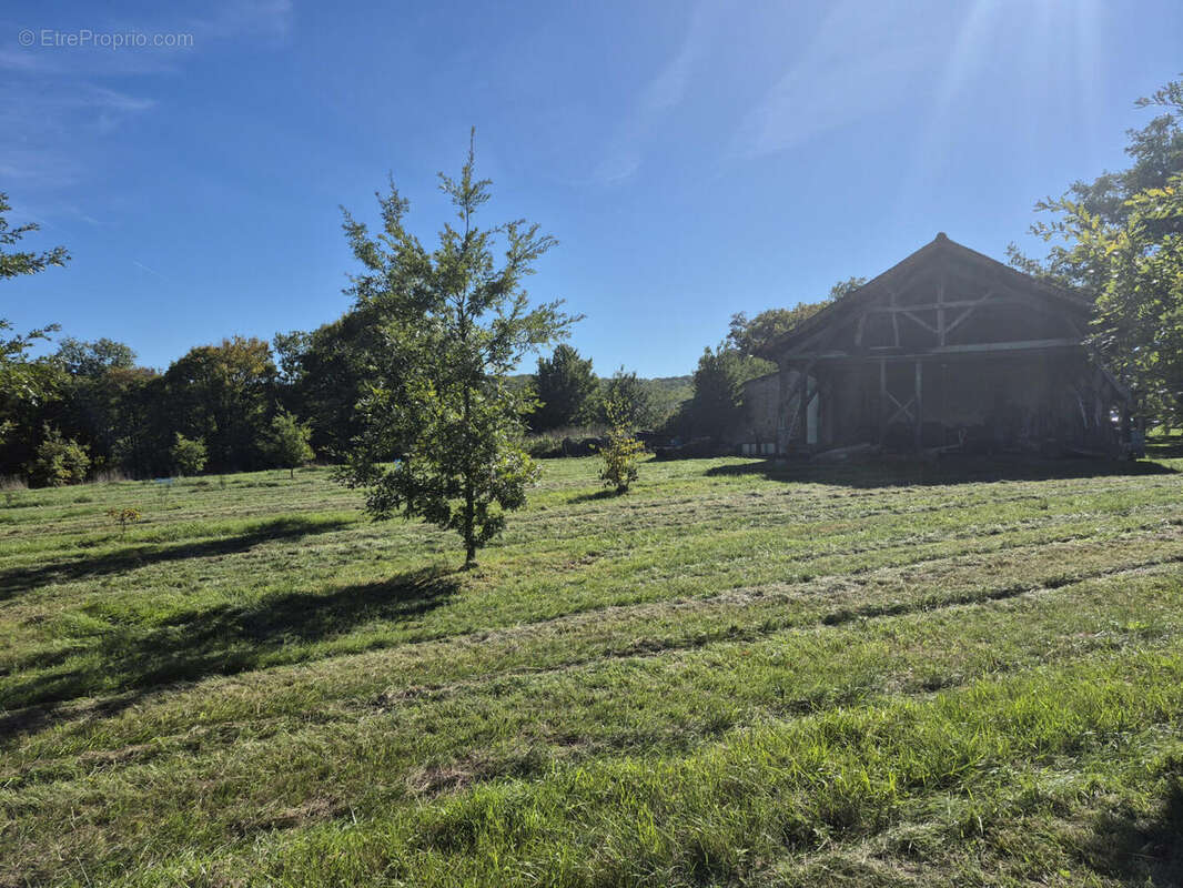 20251007_151708 - Maison à SAINT-MARTIAL-DE-VALETTE