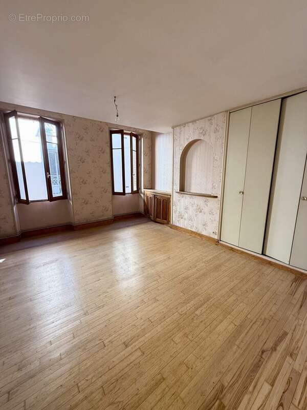 Maison à LAVAUR
