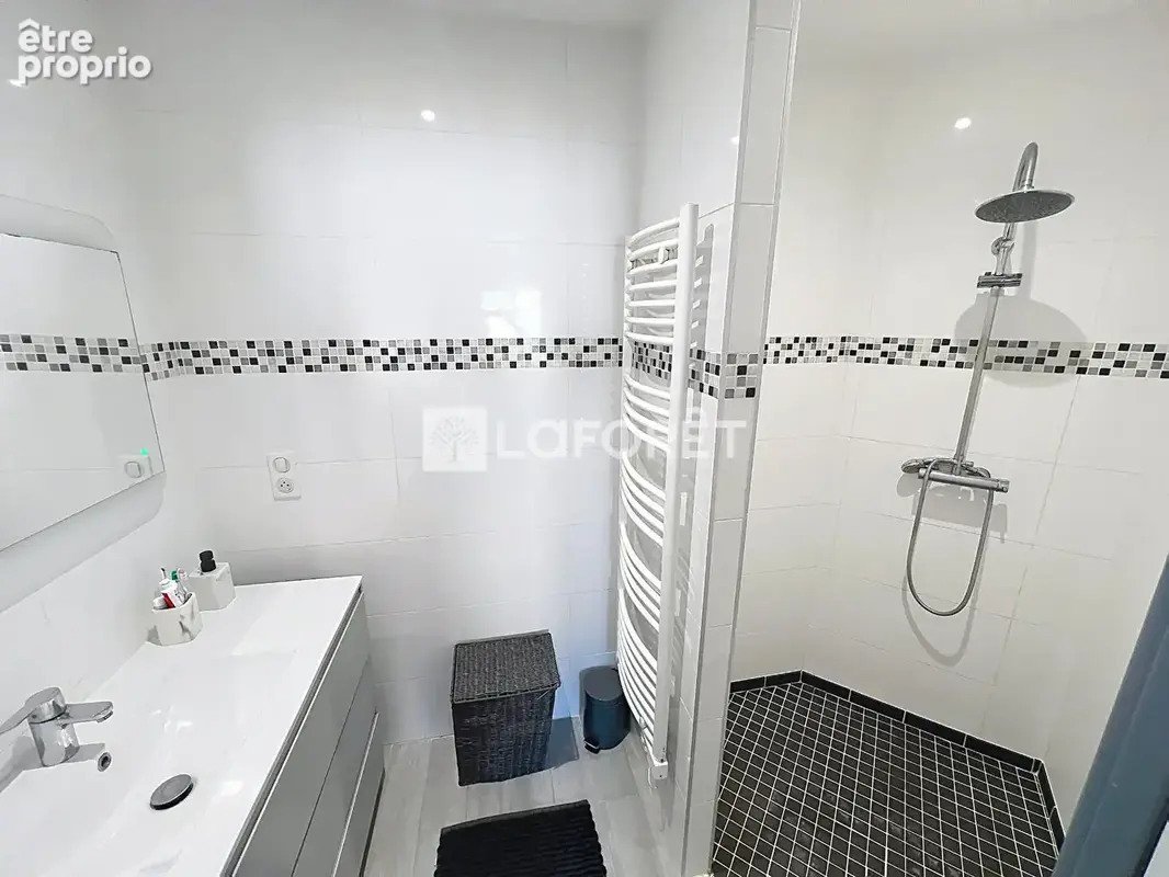 Maison contemporaine 2017  110 m²  4 chambres  belle pièce de vie  garage - photo 12