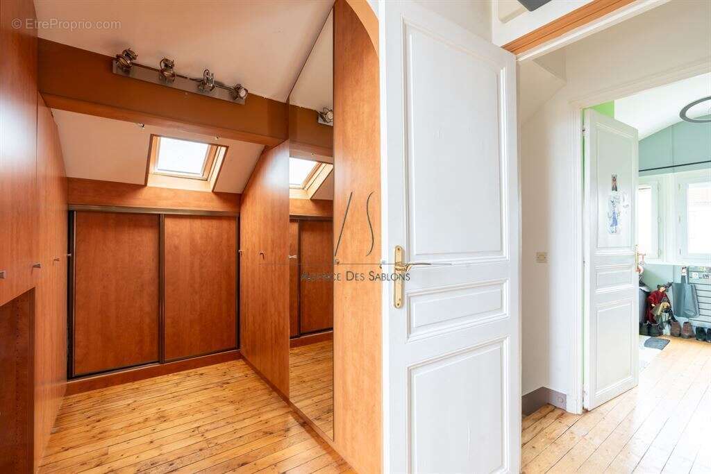 Maison 170 m² à Chatou  - photo 8