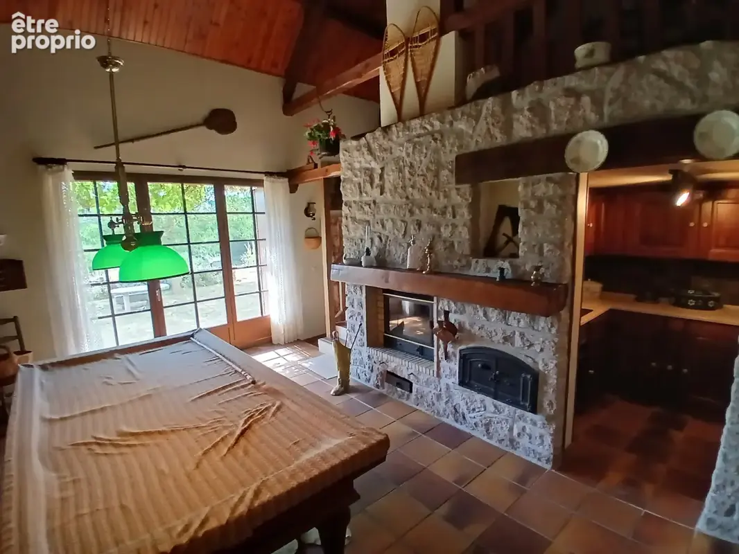 Maison proche du Lac de Settons, Morvan Bourgogne, trois chambres et jardin avec une belle vue. - photo 6
