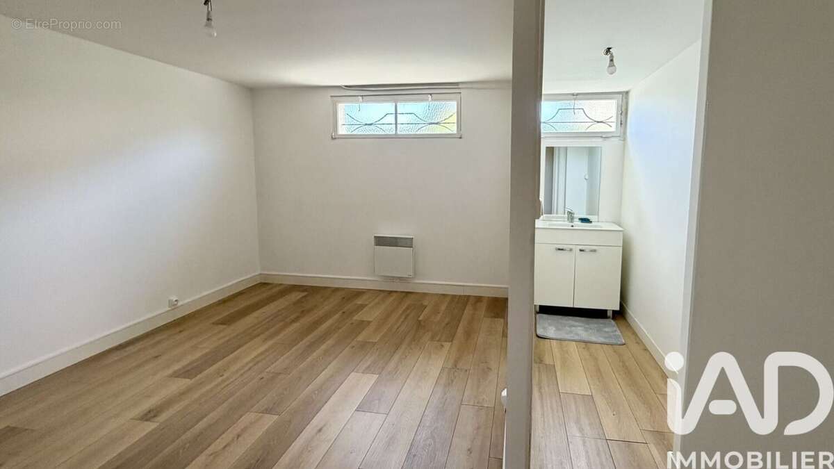 Photo 9 - Maison à MEYZIEU