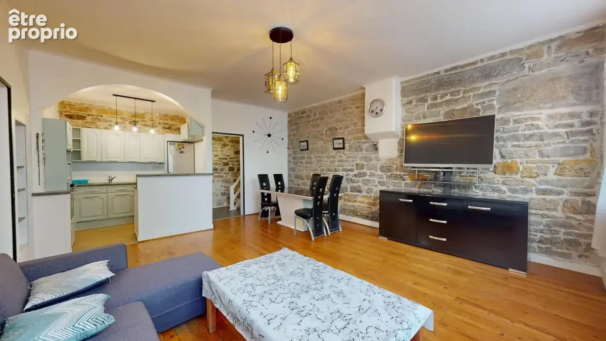 Appartement à LYON-4E