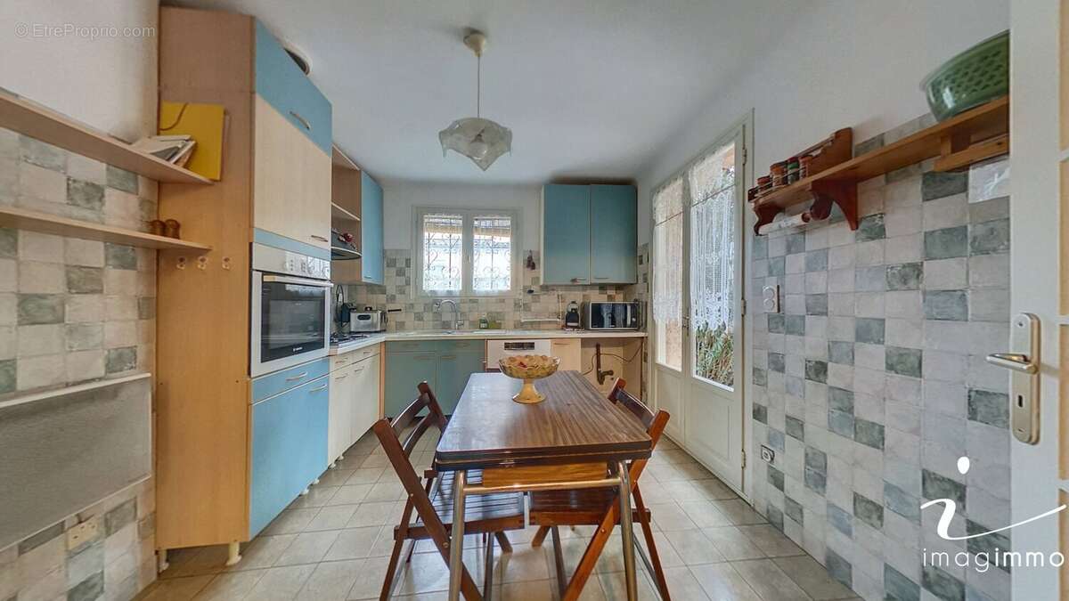 Maison à SAINT-JEAN-DE-VEDAS