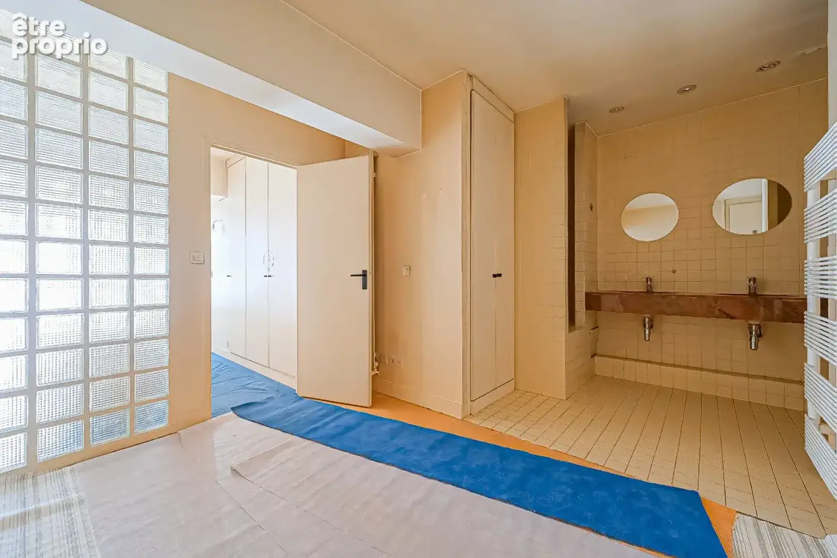 Appartement Paris 3 pièce(s) Plateau de JOURDAIN - photo 13