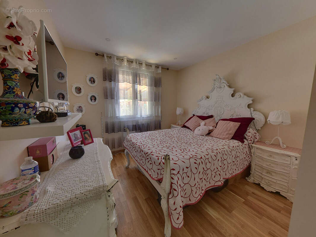 Maison Ozoir-La-Ferrière 134m2 6P - photo 7