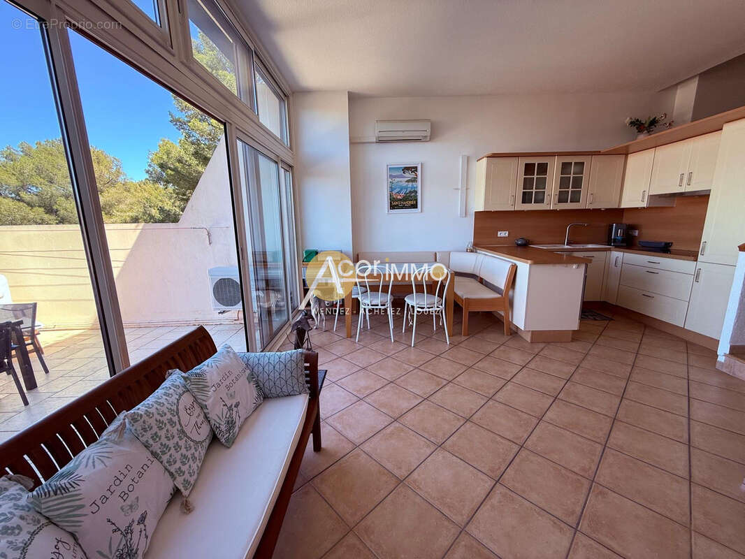 Appartement à SAINT-MANDRIER-SUR-MER