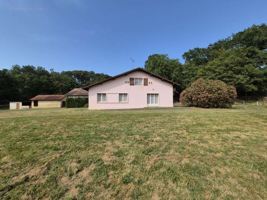 Maison 107 m² à Mimbaste  - photo 5